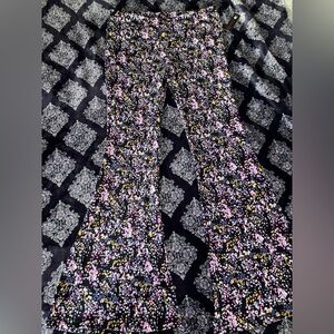 No Boundaries Multicolor Floral wide leg Leggings